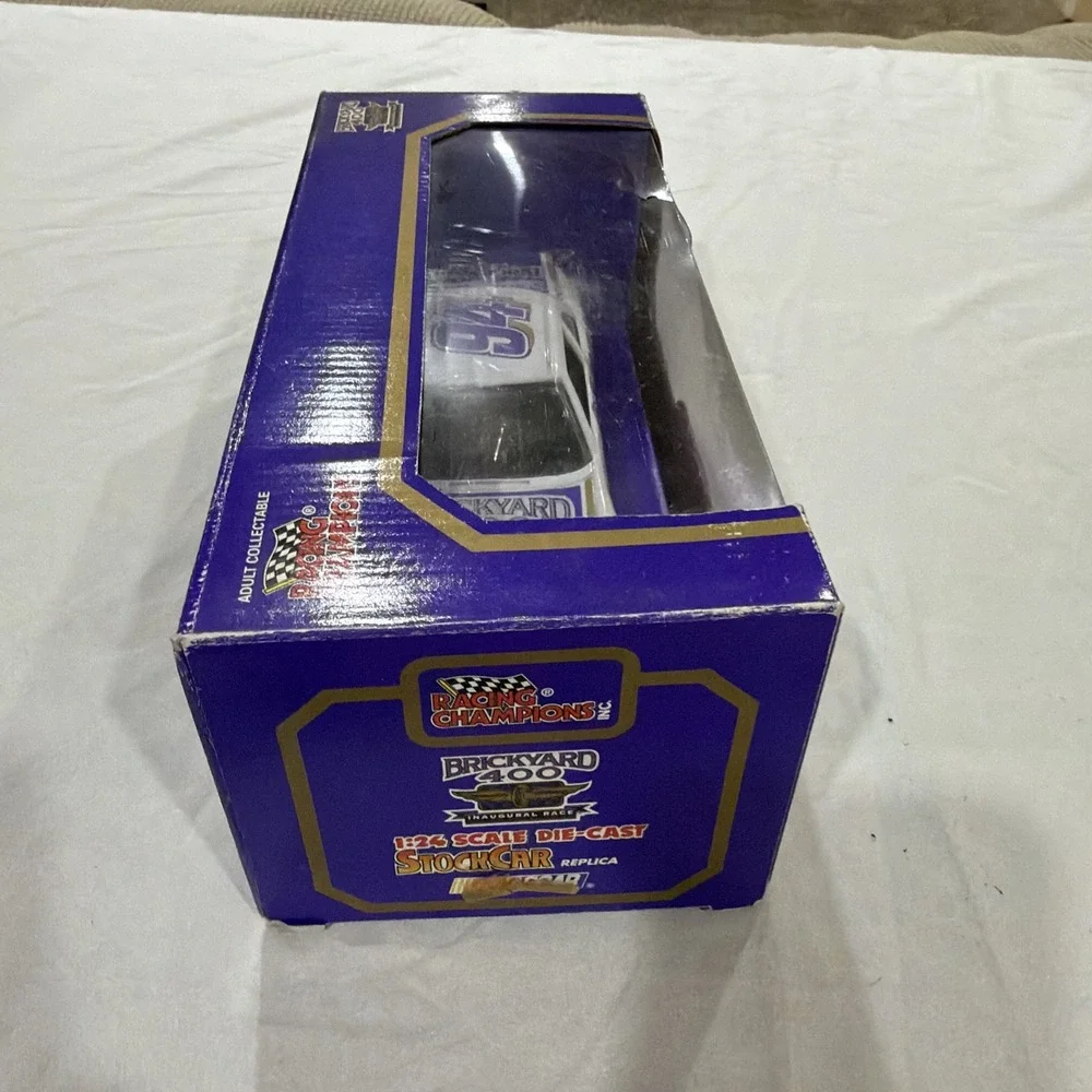 1994 Racing Champions Brickyard 400 Inaugural Race Stock Car 1:24 Diecast NASCAR